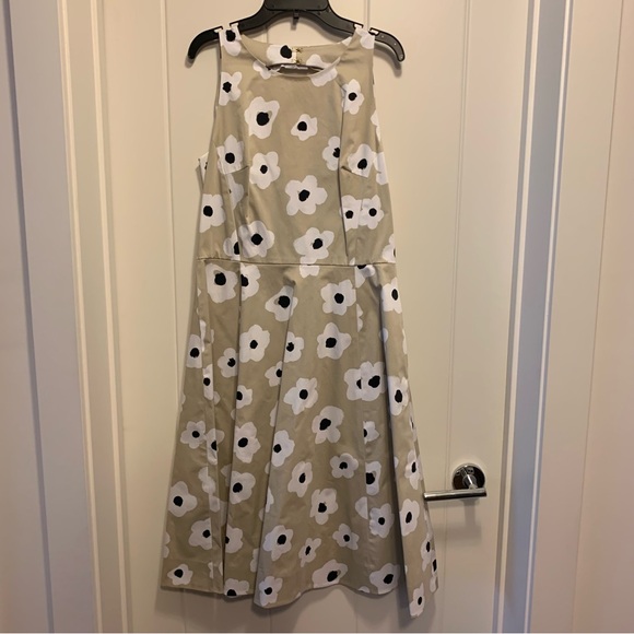 kate spade Dresses & Skirts - kate spade Beige Floral Midi Dress with White and Black Flowers